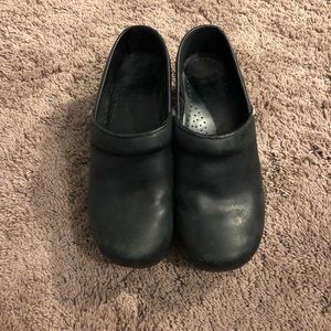 Dansko nursing shoes